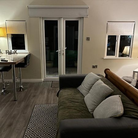 Garden Chalet Oranmore Apartment กัลเวย์ ภายนอก รูปภาพ