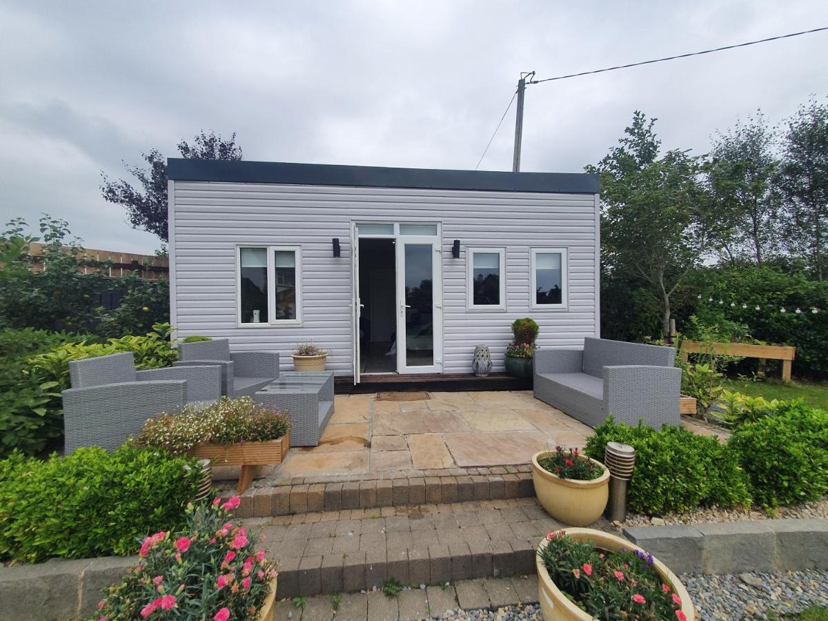 Garden Chalet Oranmore Apartment กัลเวย์ ภายนอก รูปภาพ