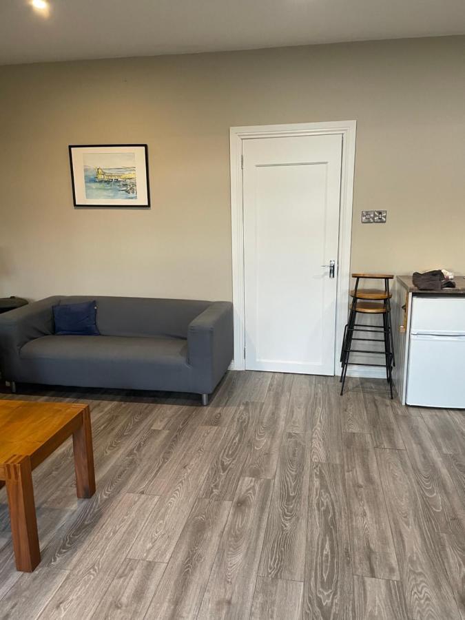 Garden Chalet Oranmore Apartment กัลเวย์ ภายนอก รูปภาพ